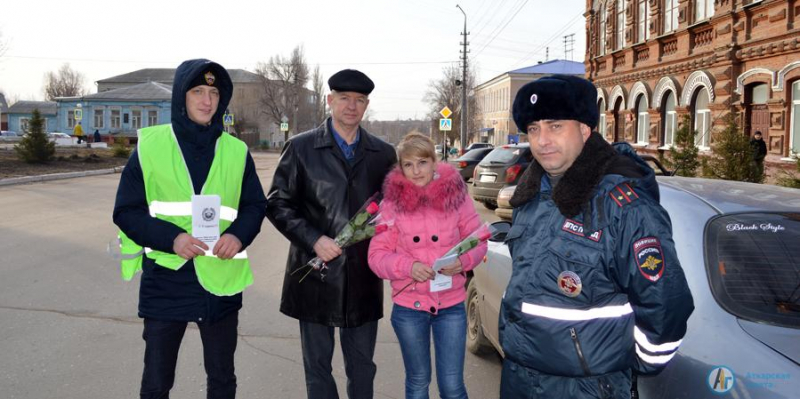 Аткарские автоинспекторы "ловили" автоледи