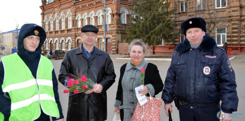 Аткарские автоинспекторы "ловили" автоледи
