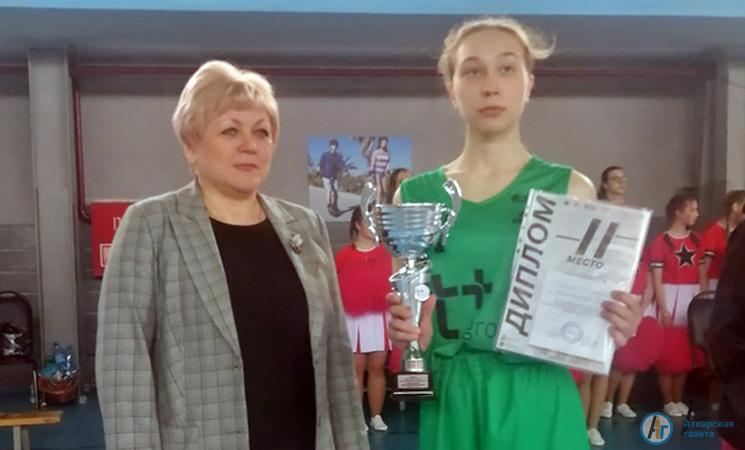 Аткарские школьники завоевали серебро регионального этапа КЭС-БАСКЕТ