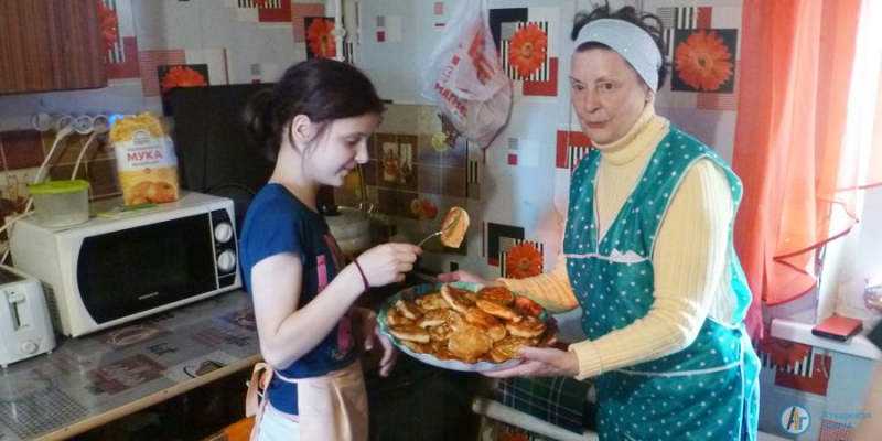 Аткарский женсовет научил детей готовить завтраки для мамы