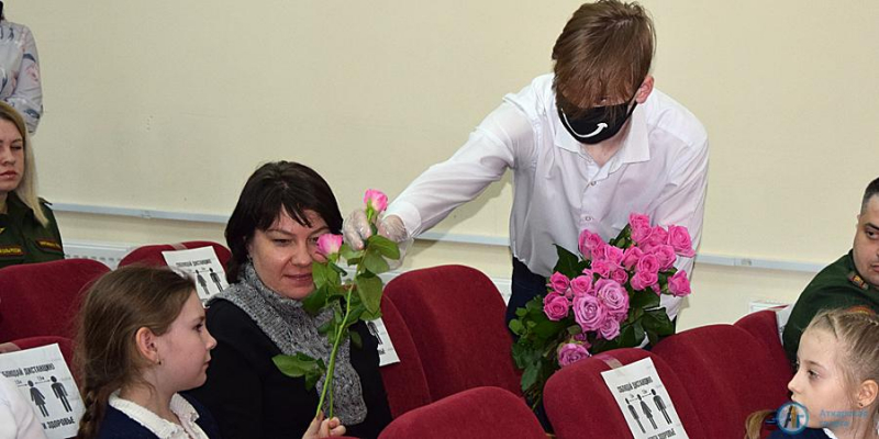 Аткарскую больницу отметили Почетной грамотой облдумы