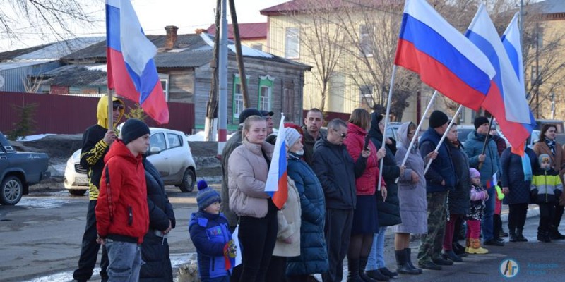 Автопробег «Zа вас, братья»  прошел по улицам Аткарска