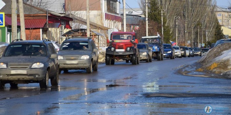 Автопробег «Zа вас, братья»  прошел по улицам Аткарска