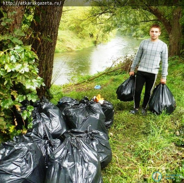 «Бабушкин патруль» призывает аткарчан на подвиг местного масштаба