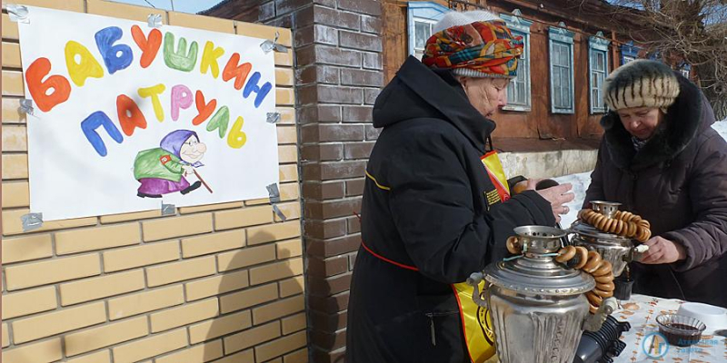 «Бабушкин патруль» провел на берегу Аткары масленичные гуляния