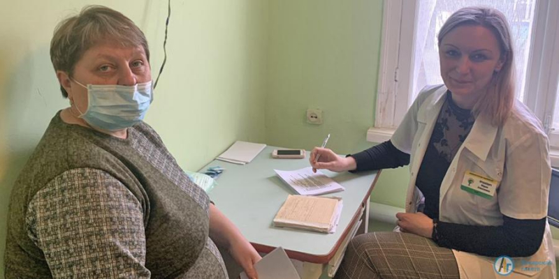 Более 100 пациентов приняли в аткарских селах саратовские врачи