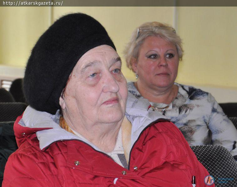 Большинство аткарчан выступили за благоустройство площади Гагарина