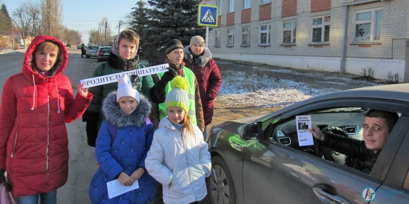 Большинство аткарских водителей высказались «За автокресло»