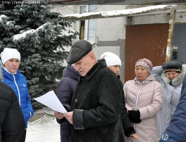 Будущее панельного дома на Октябрьской обсудили на собрании жильцов