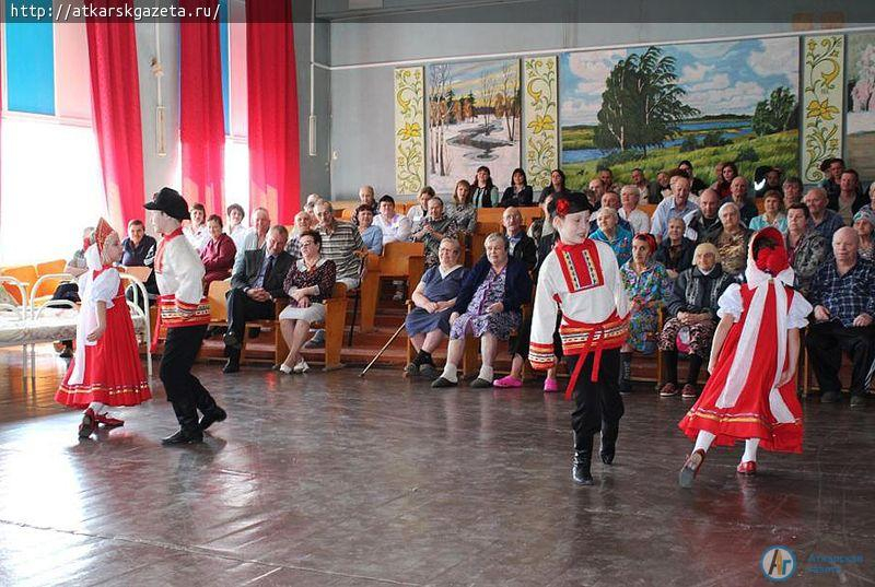 «Буратино и К» искал Жар-птицу в Доме престарелых