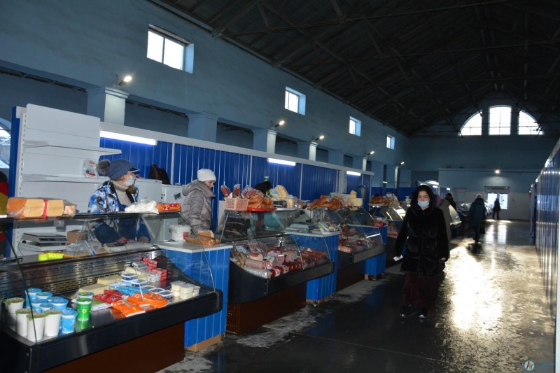 Центральный рынок Аткарска открылся к Новому году