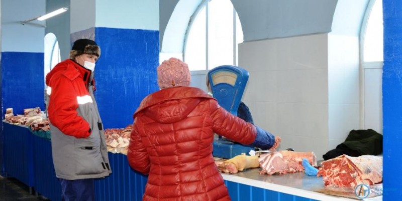 Центральный рынок Аткарска открылся к Новому году