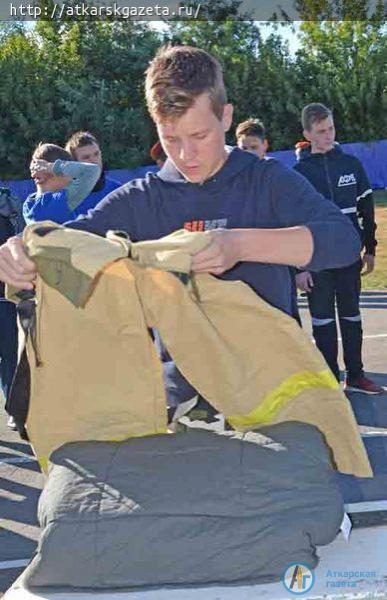 Чемпионом соревнований по пожарно-спасательному спорту стала команда школы №9 (ФОТО)