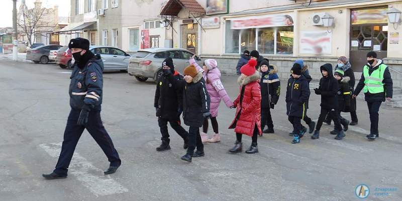 Четвероклассники прошлись по «Безопасному пути домой»