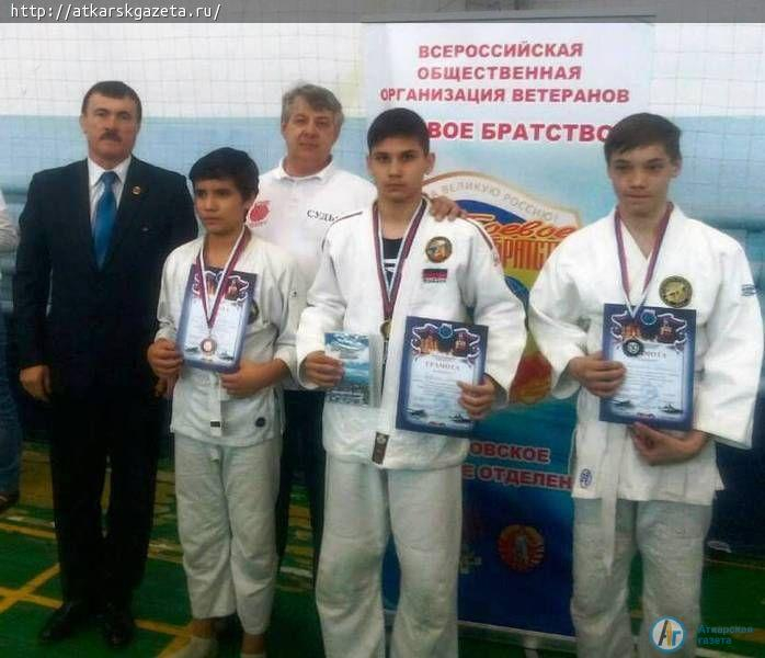 Четыре медали привезли аткарские «Русичи» из Саратова