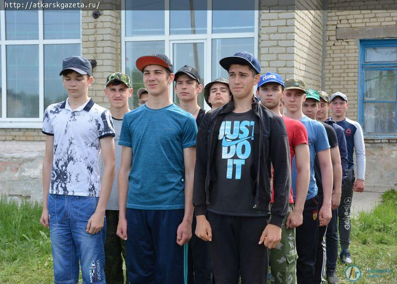 Данила ОСИПОВ побил рекорд в упражнении "подъем-переворот"