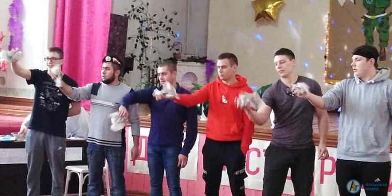 Даниловские мужчины попали под «Февральский призыв» работников культуры