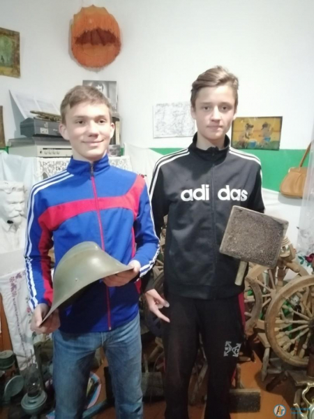 Даниловские школьники провели урок краеведения в сельском музее