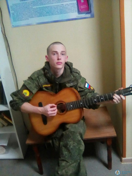 «Дембельский альбом АГ» пополнили братья Журавлевы