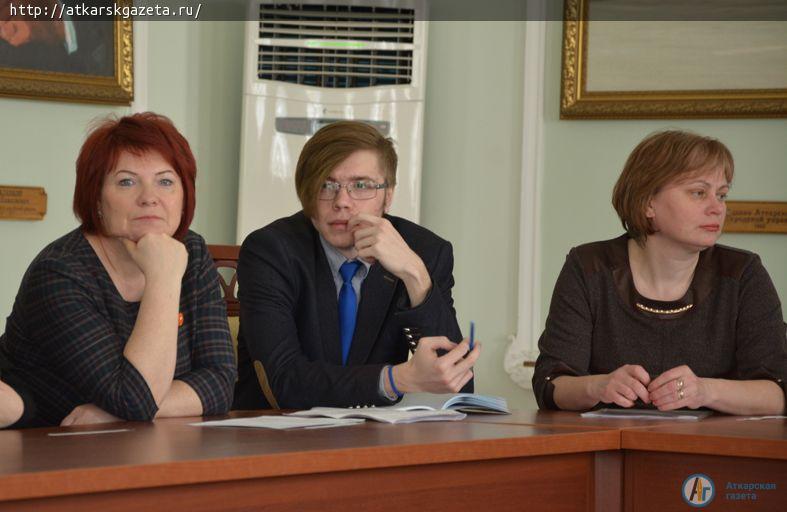 Депутат Ципящук призвал старшеклассников не стесняться общественной активности