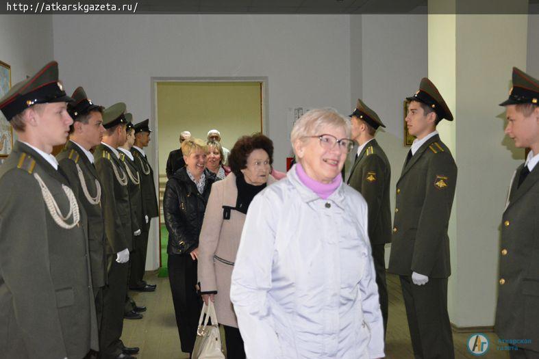 Депутат областной Думы подарил Совету ветеранов компьютер (ФОТО)