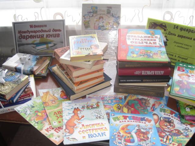 Детской библиотеке подарили 110 книг