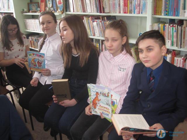 Детской библиотеке подарили 110 книг