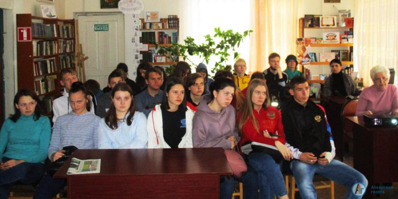 Для студентов  колледжа прошел час-реквием в память о Чернобыле