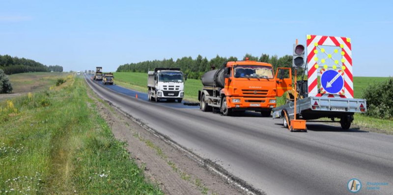 Дорожники отремонтировали 8 километров трассы Саратов-Тамбов