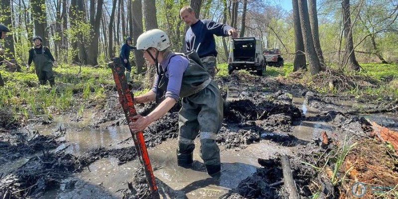 Екатерина Зауэр дебютировала на соревнованиях внедорожников