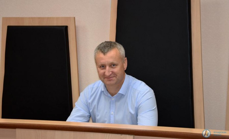 Елену Матерную представили коллективу Аткарского суда