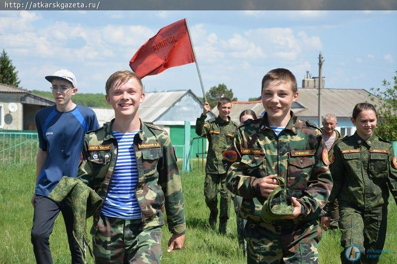Флаг "Зарницы" нашел ученик Елизаветинской школы - каскадовец Алексей КУРБАШОВ