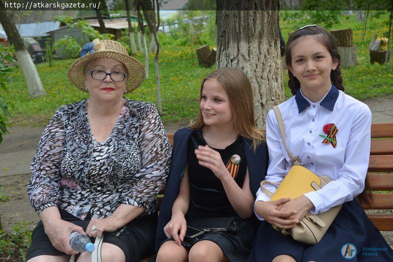 Фотокамера "Аткарской газеты" прошла по весенним улицам (ФОТОРЕПОРТАЖ)