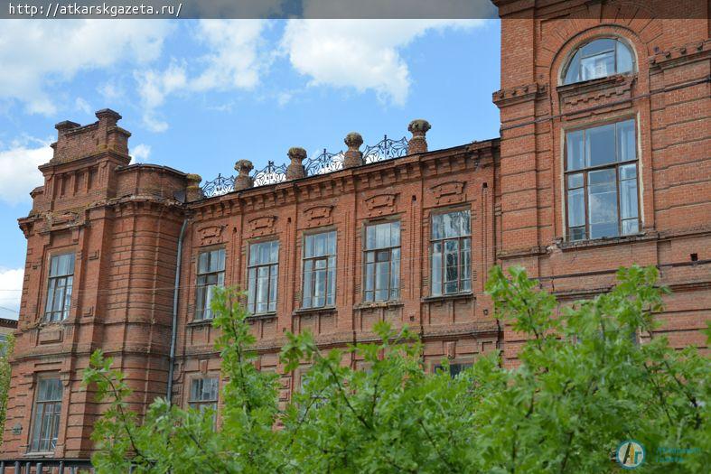 Фотокамера "Аткарской газеты" прошла по весенним улицам (ФОТОРЕПОРТАЖ)