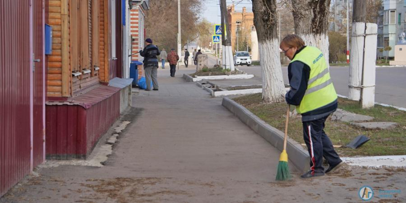 Глава района назвал работу дворников неудовлетворительной 