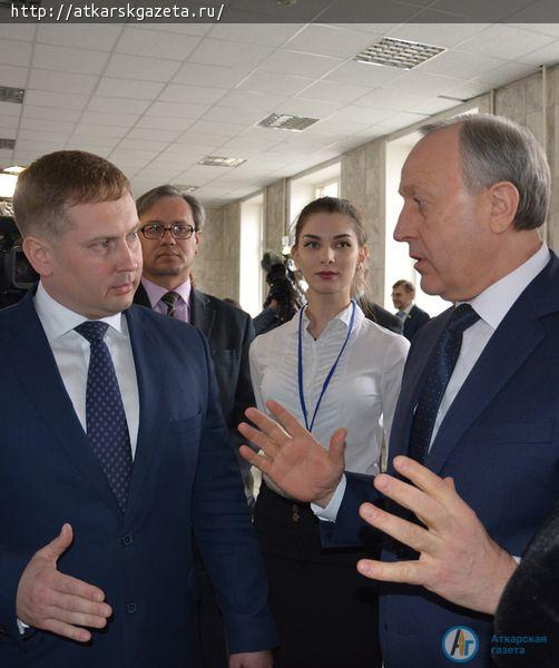 Глава района пригласил Валерия РАДАЕВА на фестиваль аткарских роз (ФОТО)