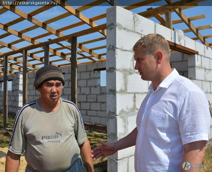 Глава района сел за штурвал ростовского комбайна (ФОТО)