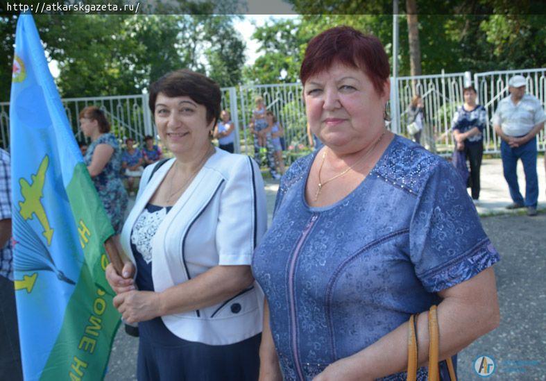 «Голубые береты» десантировались у Большого фонтана (ФОТО)