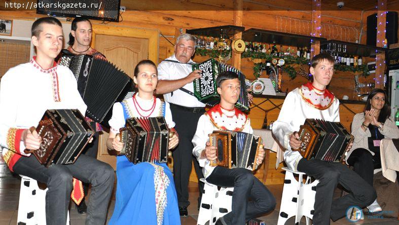 Греки принимали в Приречном лингвистическую ванну (ФОТО)