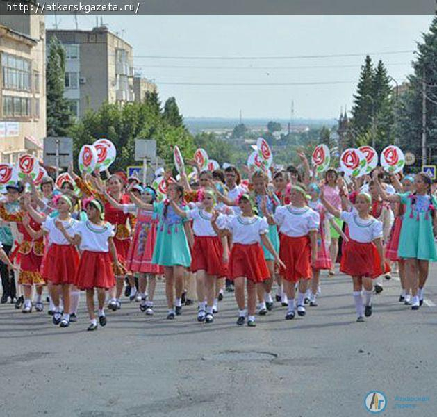 III фестиваль роз в Аткарске откроется «Розовым маскарадом»