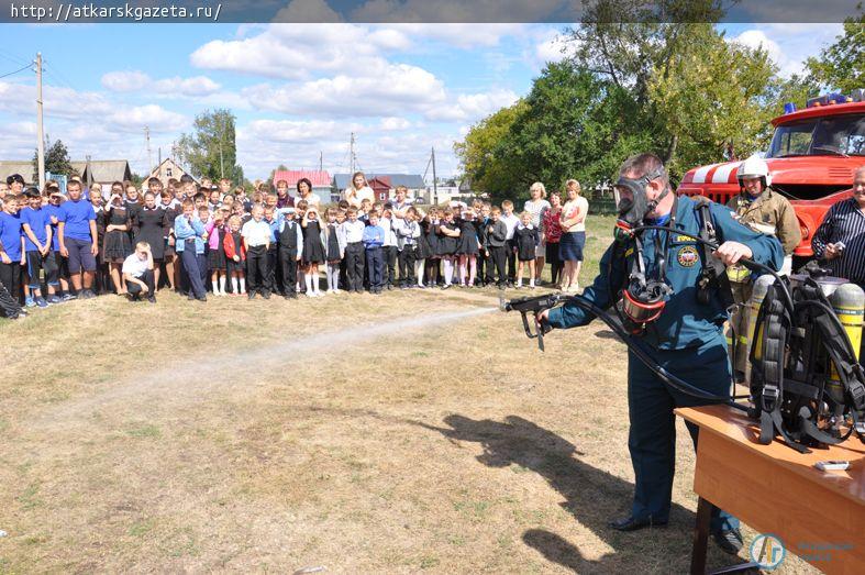 Из школы №10 эвакуировали 314 детей (ФОТО)