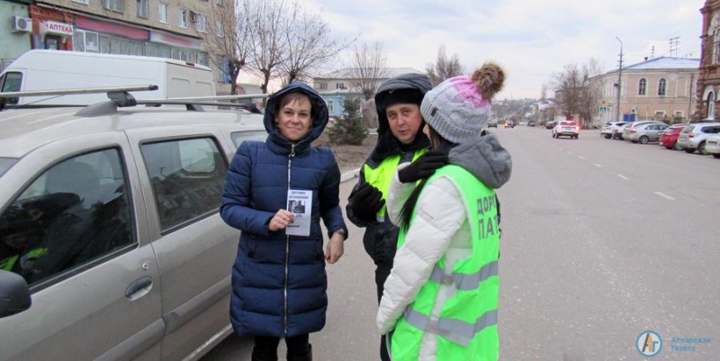 Из сотни водителей всего двое не пристегнули самое дорогое