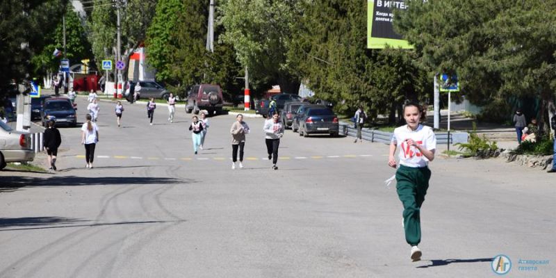 Юбилейный забег выявил лучших легкоатлетов Аткарска