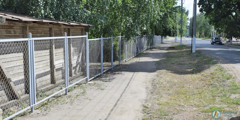 К 1 сентября в Аткарске отремонтируют около 700 метров тротуаров
