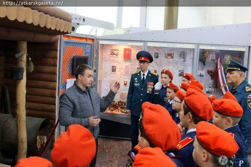 Клятву кадета дали ученики класса «Юный пожарный-спасатель» школы №10 (ФОТО)