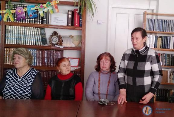 Клуб «Литературные четверги» отпраздновал 25-летний юбилей