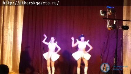Кочетовские фермеры подарили односельчанам концерт эстрадных звезд