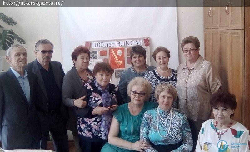 Комсомольцы шестидесятых вспомнили беспокойную юность