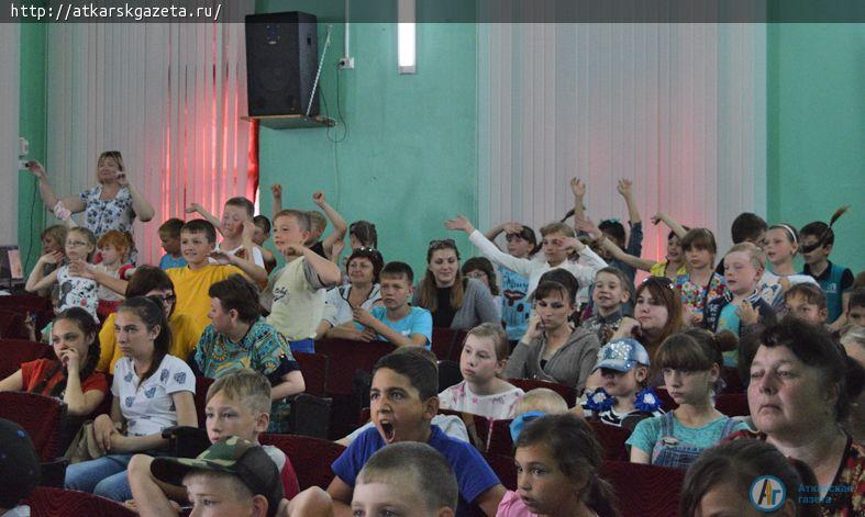 Конопушка и Карлсон закрыли первую смену летних оздоровительных площадок