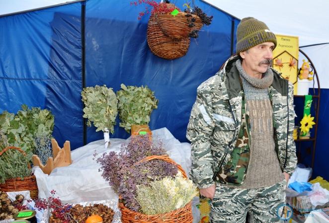 Королева роз представила район на саратовской ярмарке